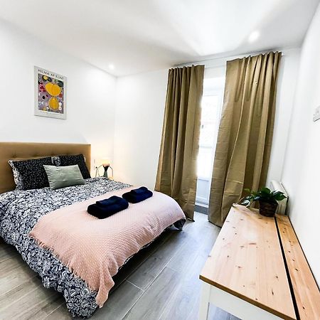 Madrid Private Rooms - Ferrer エクステリア 写真