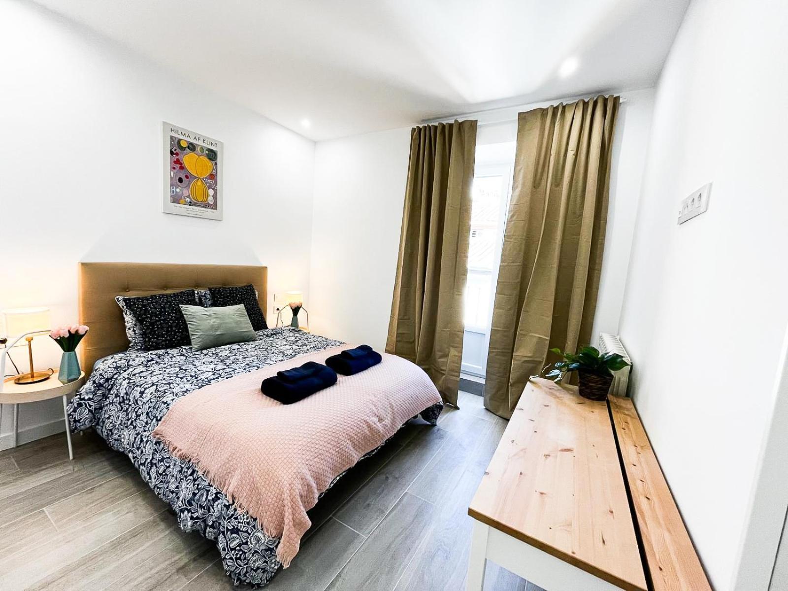 Madrid Private Rooms - Ferrer エクステリア 写真